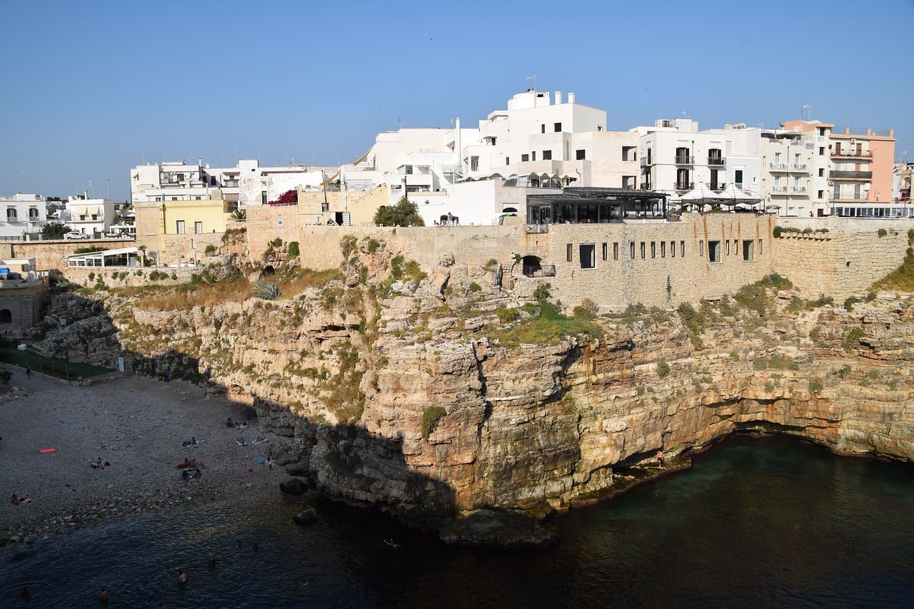 Polignano a Mare, cosa vedere in 1 giorno con i bambini
