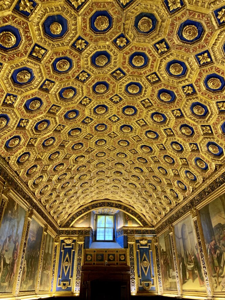 Cosa vedere a Gaeta, la cappella d’oro, la chiesa dell’annunziata a Gaeta, trevaligie