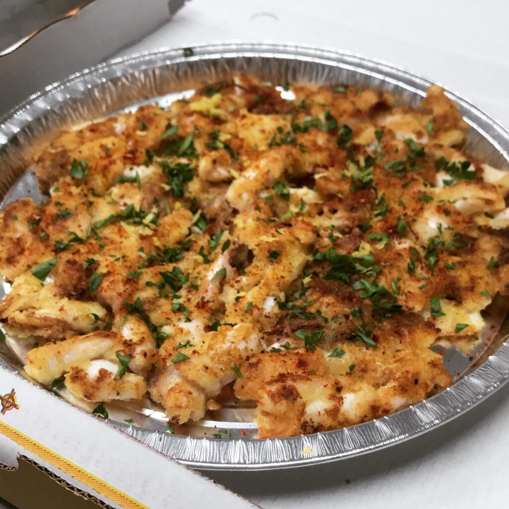 La votapiatto di calamarelle. Piatti tipici della tradizione gaetana. La votapiatto di calamarelle. Piatti tipici della tradizione gaetana.