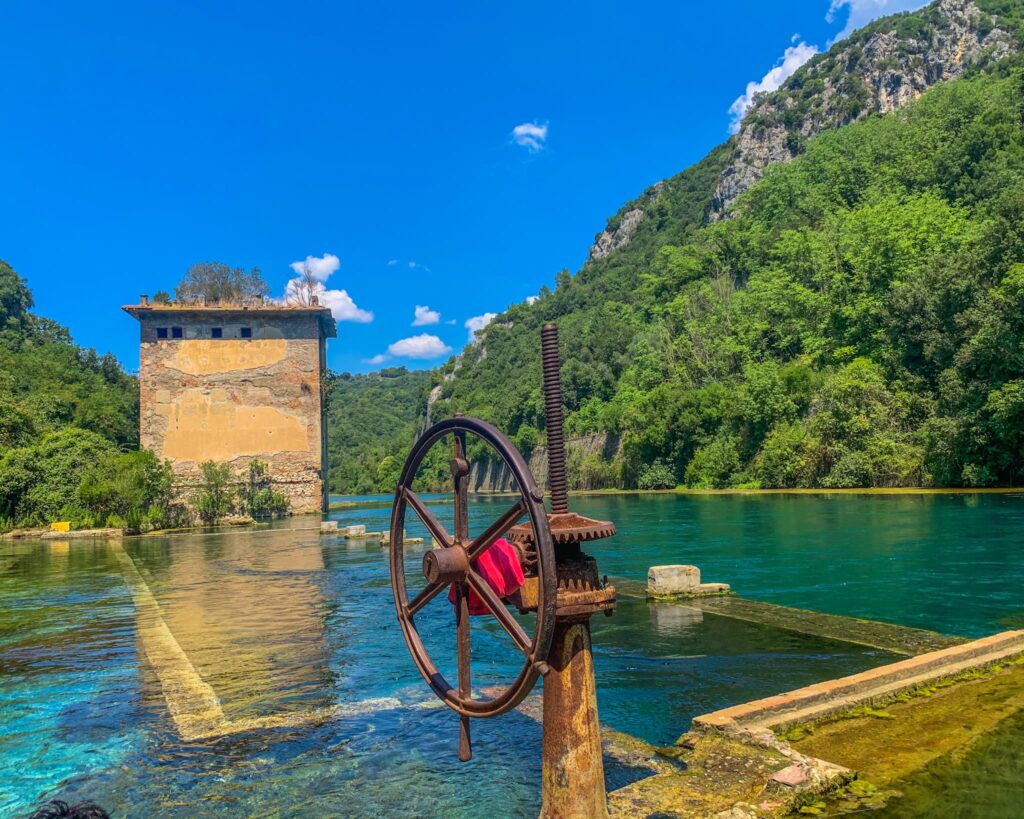 Le Mole di Narni e il Porto Romano di Stifone. Le Mole di Narni in Umbria