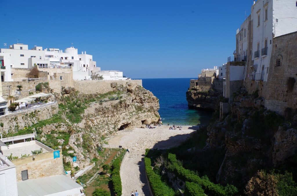 Polignano a Mare. Cosa vedere in Puglia con i bambini.