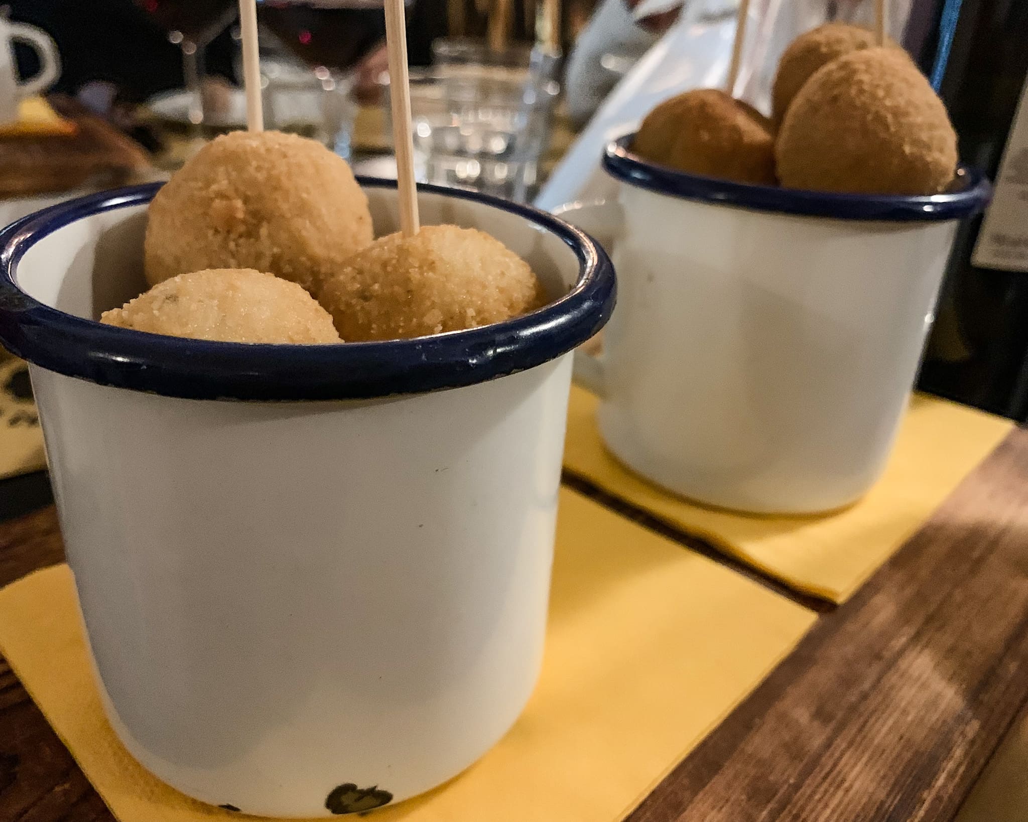 Dove mangiare a Perugia. la pecora nera-polpettE & co.