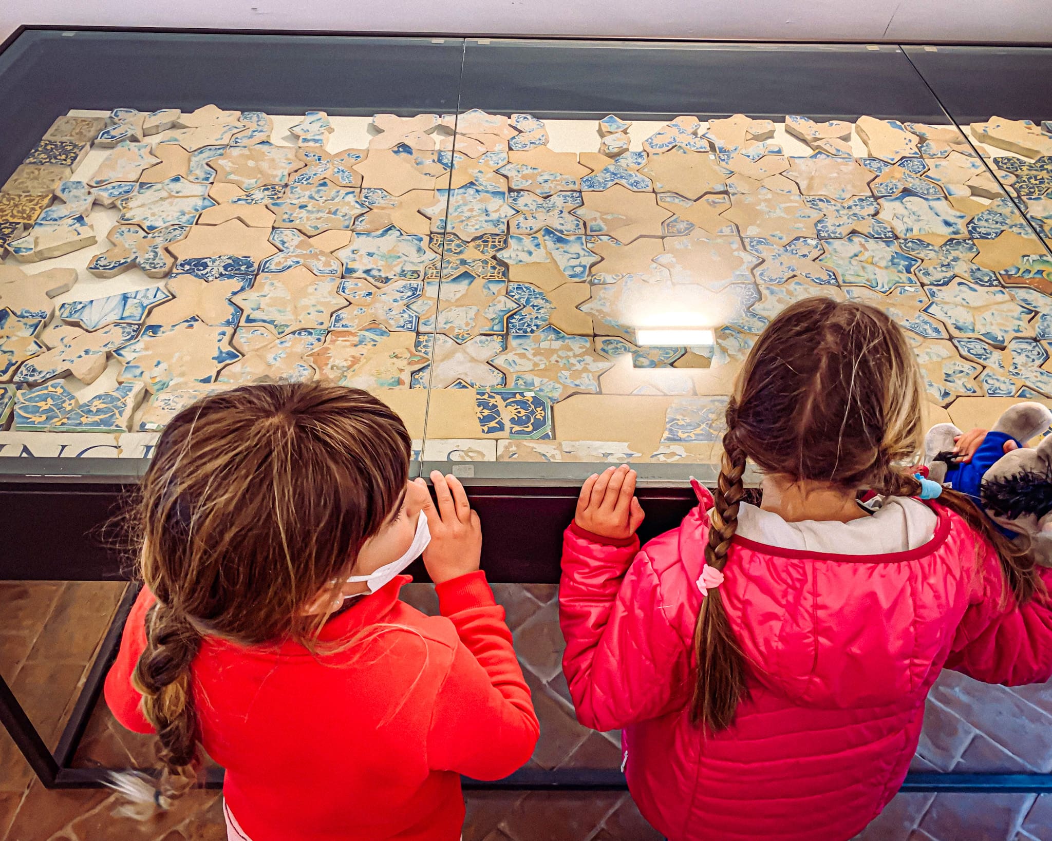 Il Museo regionale della ceramica di Deruta. Visita con i bambini nel borgo delle ceramiche artistiche.