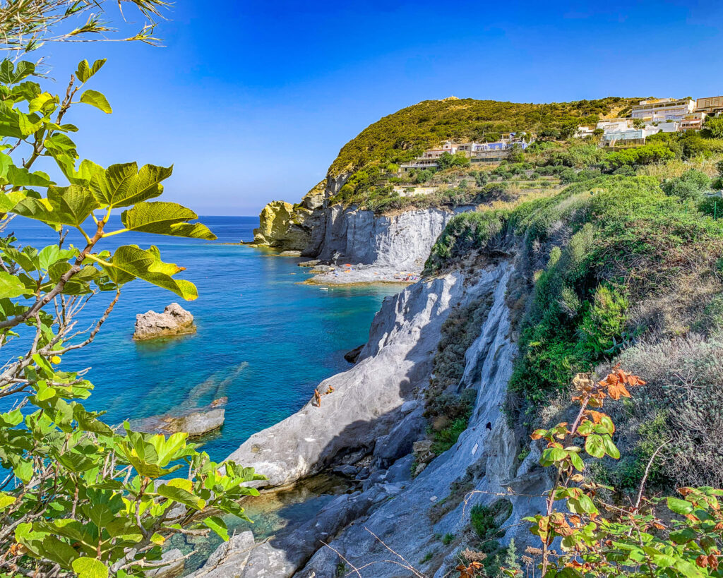 Come muoversi a Ponza con i bambini Come muoversi a Ponza con i bambini