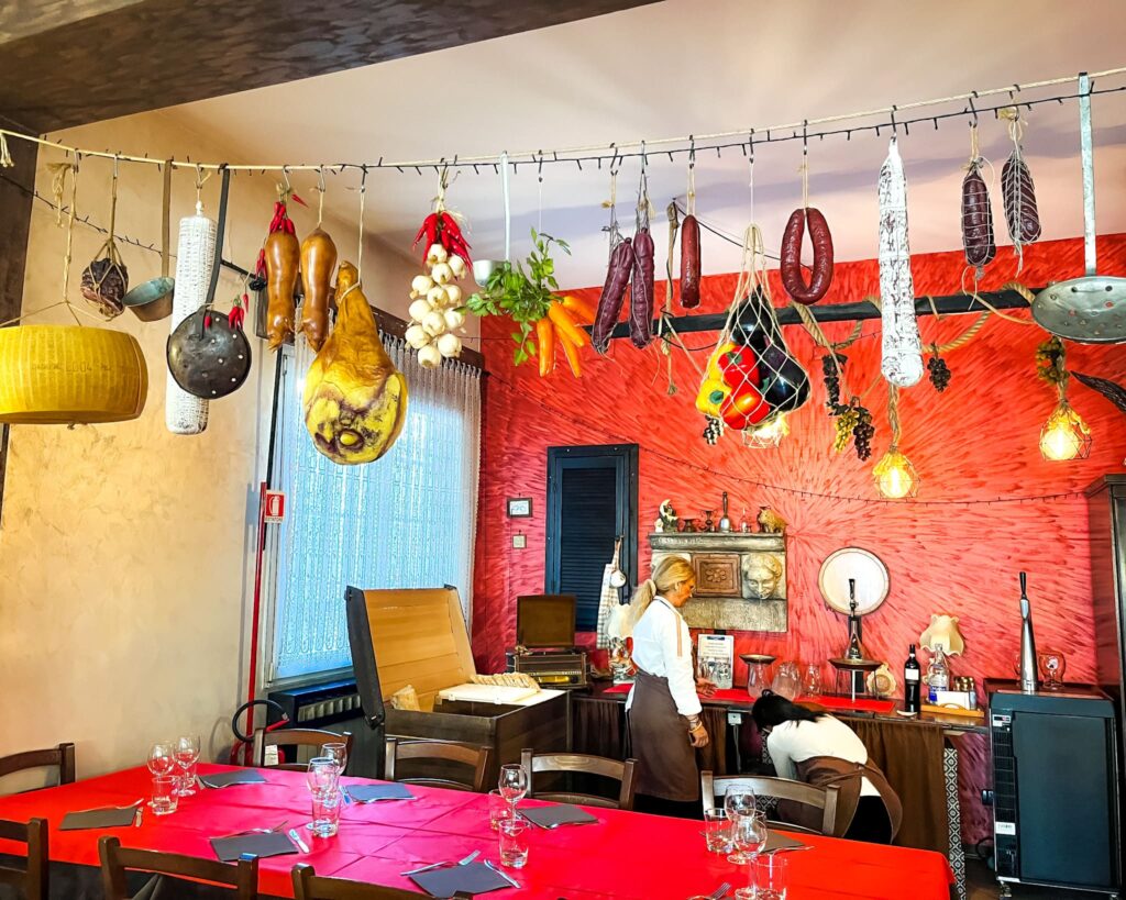 Ristoranti sulla A24 Uscita Aquila. La casereccia da Noemi.