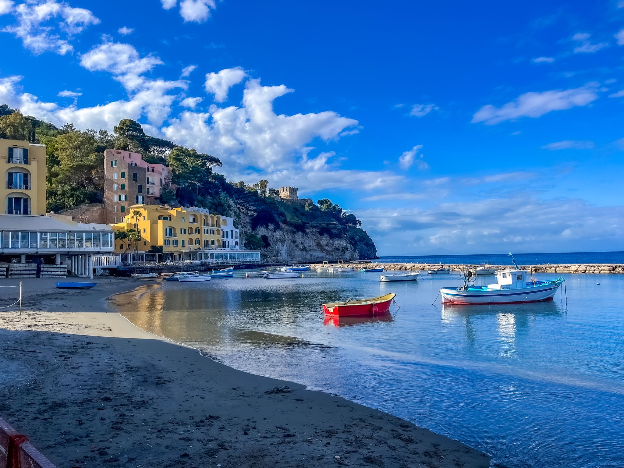 Lacco Ameno, l'anima elegante e autentica di Ischia