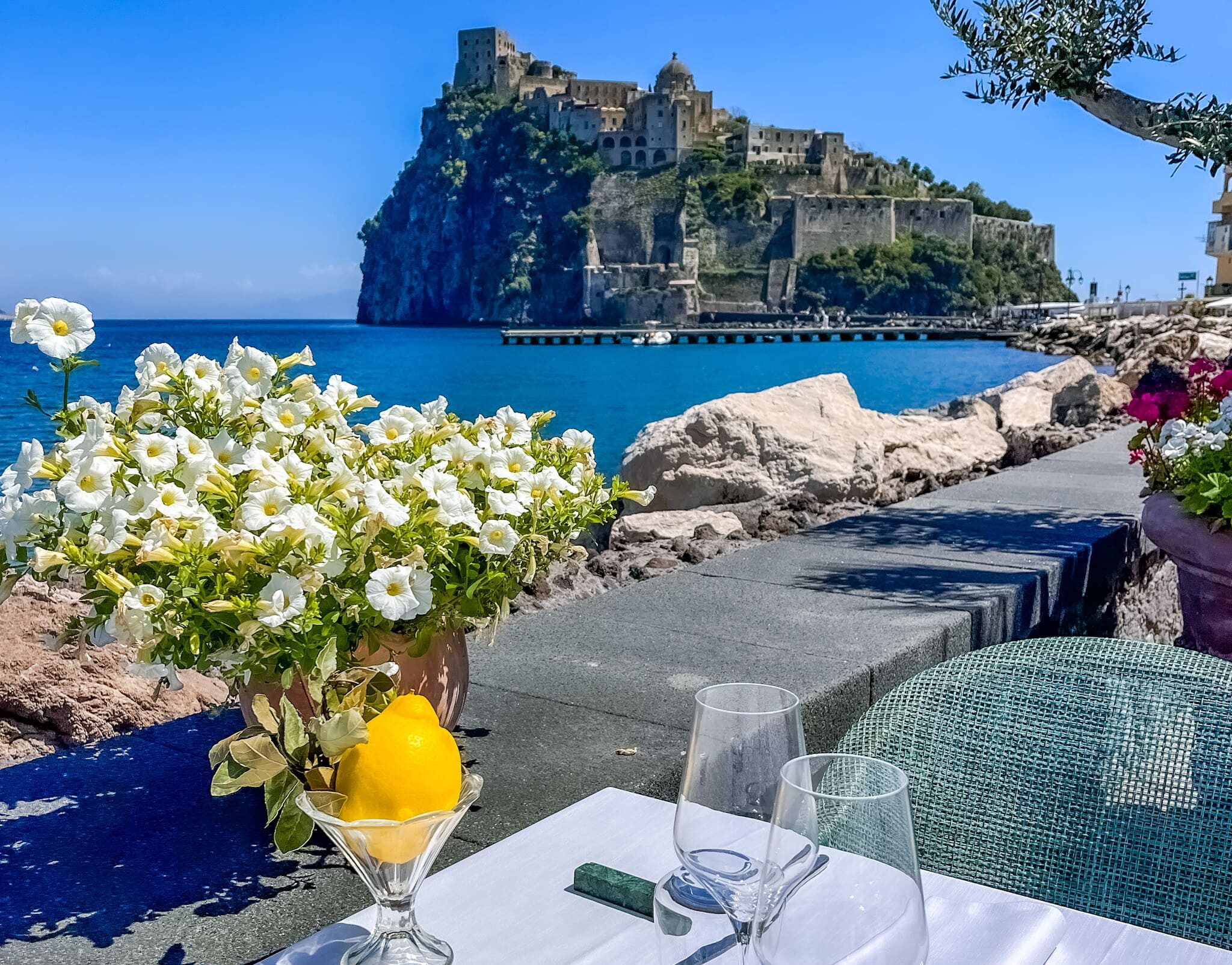 Dove mangiare a Ischia Ponte, Auras Restaurant