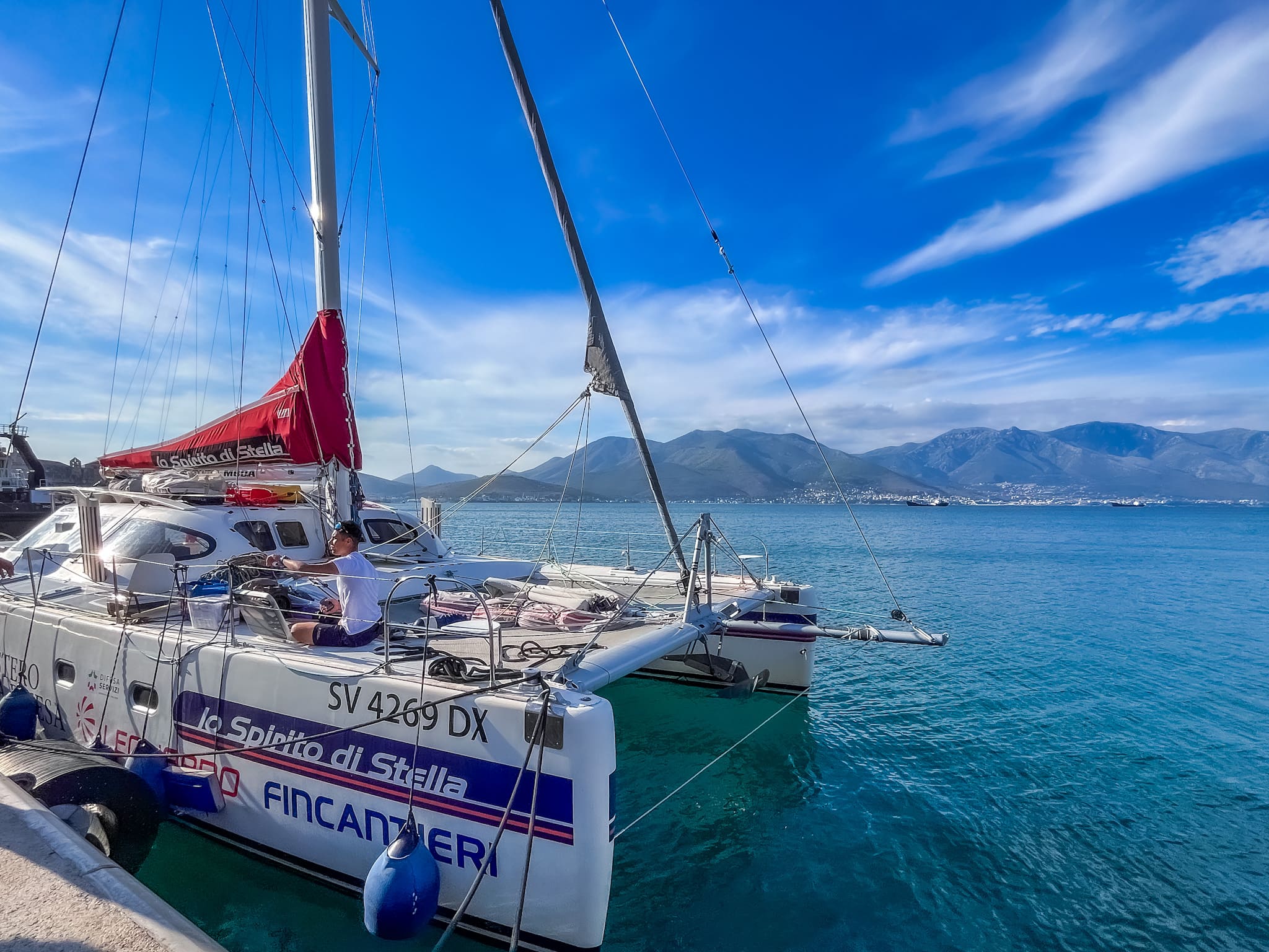 Lo Spirito di Stella: il catamarano che solca i mari dell'inclusione